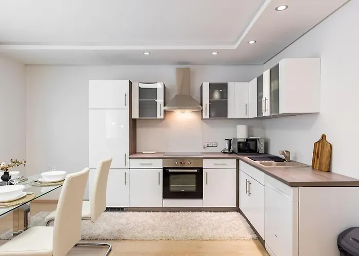 Appartement Urban Retreat Near Old Town