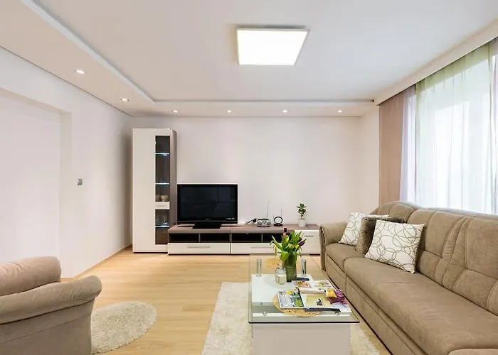 Urban Retreat Near Old Town ブラチスラヴァ