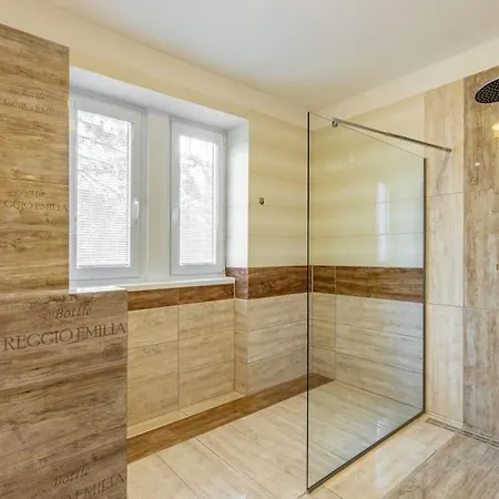 Apartment Urban Retreat Near Old Town *